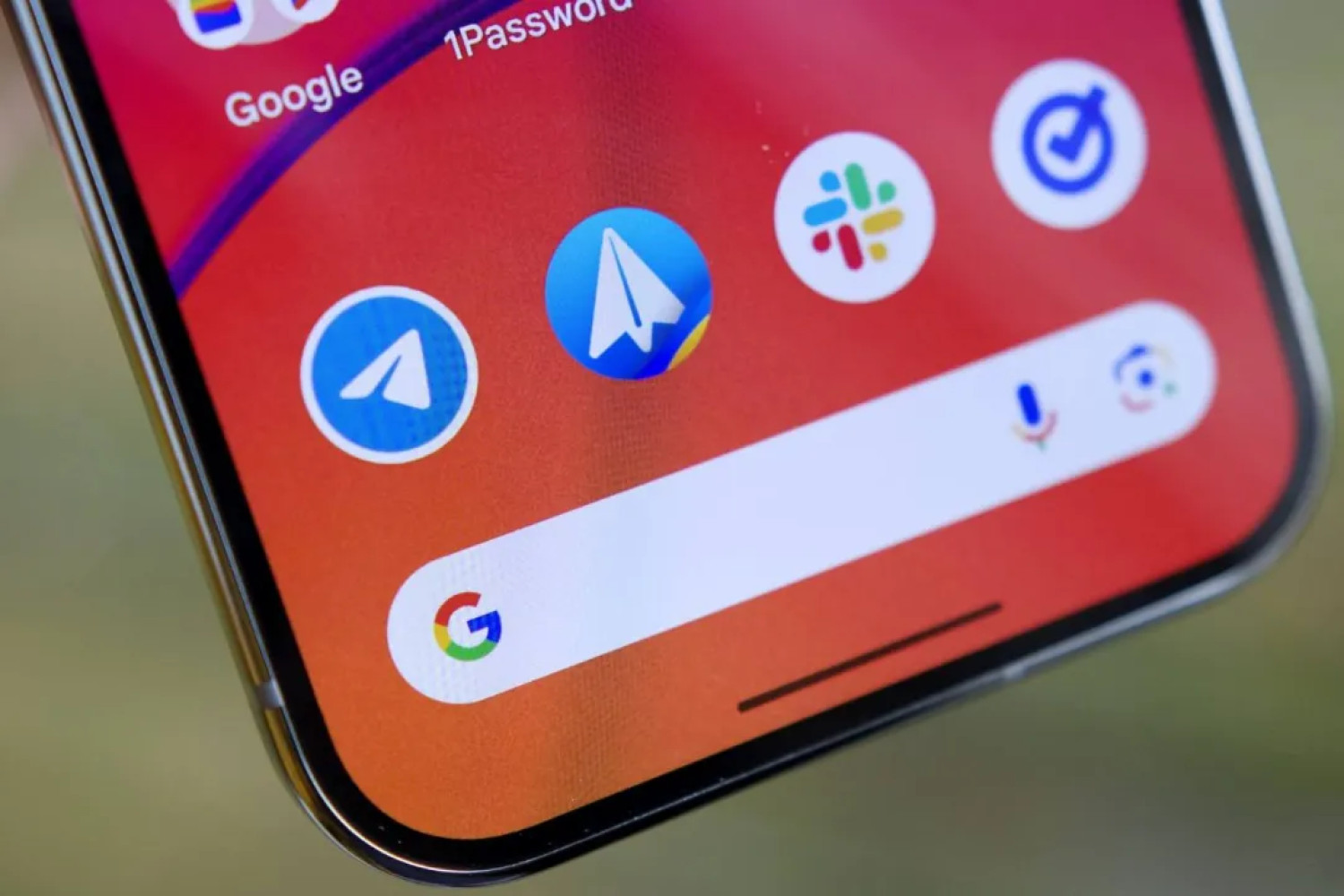 Google paieškos juostos atnaujinimas „Android“: naujas dizainas ir dar patogesnės funkcijos